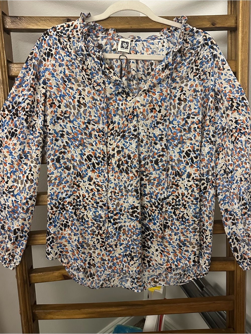 Anne Klein Blue, Tan and Black Abstract Print V-Neck Blouse
